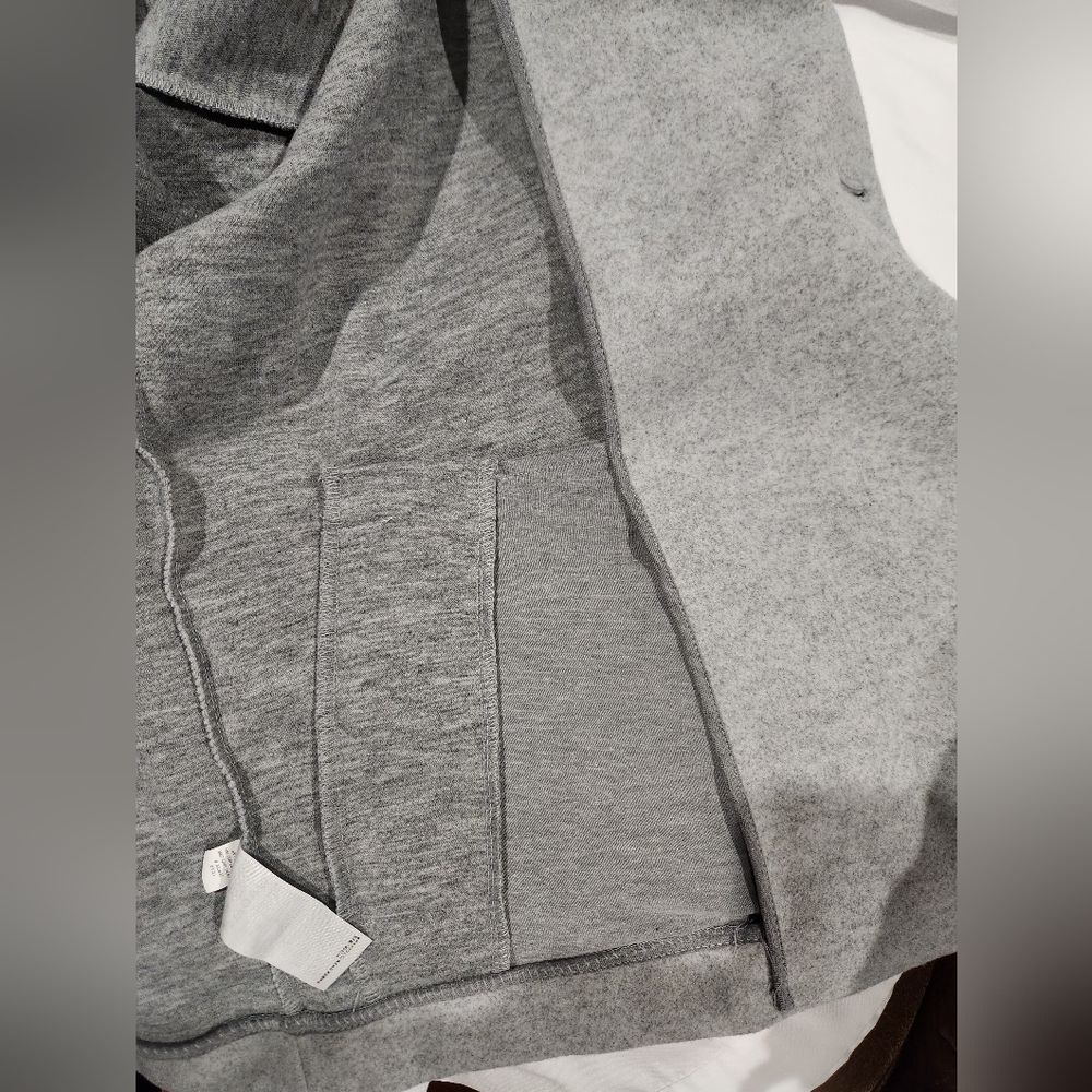 Banana Republic Women's Brushed Gray Double-Breasted Jacket. Suze Small - Picture 6 of 9